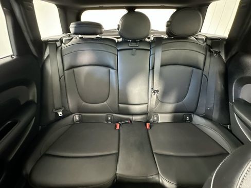 Used 2017 MINI Cooper Clubman S FWD image 13