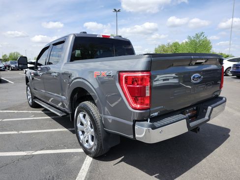 Used 2022 Ford F150 XLT w/ Equipment Group 302A High AWD/4WD image 16
