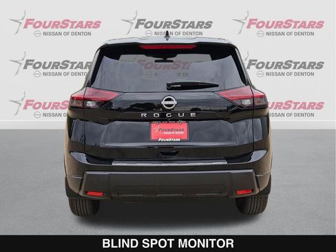 New 2026 Nissan Rogue SV FWD image 5