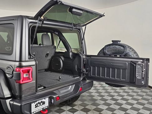 New 2026 Jeep Wrangler Unlimited Rubicon AWD/4WD image 15