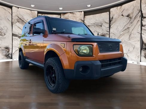 Used 2008 Honda Element EX image 2