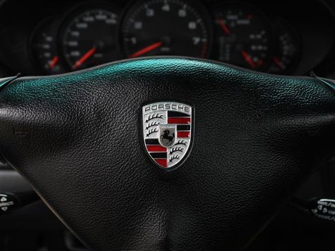 Used 2001 Porsche 911 Carrera image 16