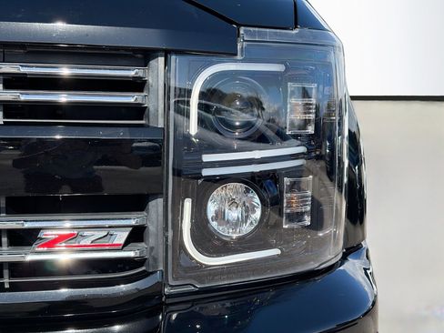 Used 2019 Chevrolet Silverado 2500 LTZ w/ Duramax Plus Package image 10