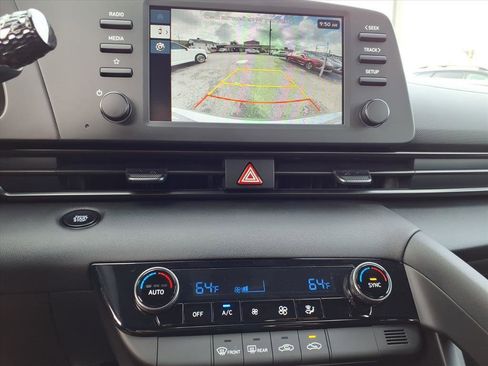 New 2025 Hyundai Elantra Sport FWD image 9