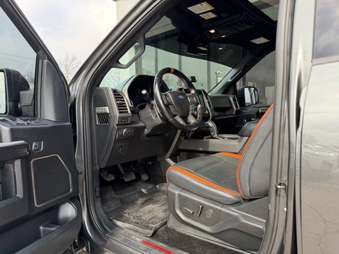 Used 2018 Ford F150 Raptor w/ Equipment Group 802A Luxury image 17