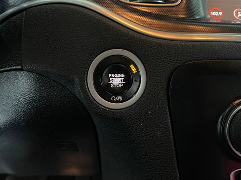 Used 2018 Dodge Charger R/T w/ Plus Group image 19