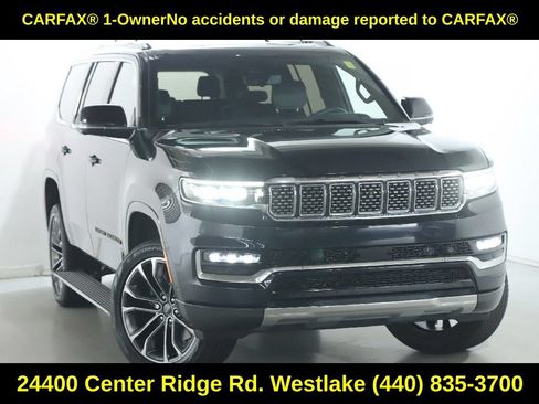 Used 2022 Jeep Grand Wagoneer Series III AWD/4WD image 2