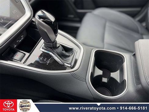 Used 2022 Subaru Legacy Limited image 19