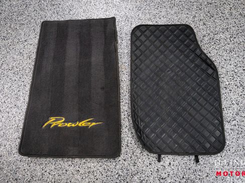 Used 1999 Plymouth Prowler RWD image 29