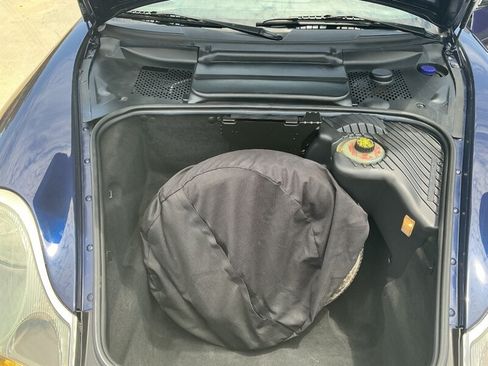 Used 2001 Porsche Boxster RWD image 37