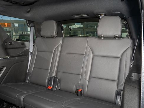 Used 2023 Chevrolet Tahoe LT w/ Luxury Package image 20