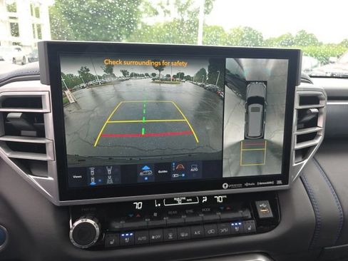Used 2024 Toyota Sequoia Platinum AWD/4WD image 23