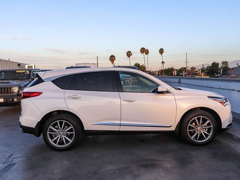 Used 2024 Acura RDX SH-AWD w/ Technology Package image 12