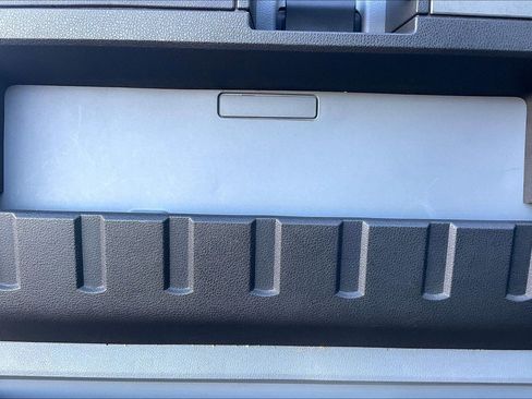 Used 2012 Ford F350 XLT w/ XLT Premium Pkg image 14