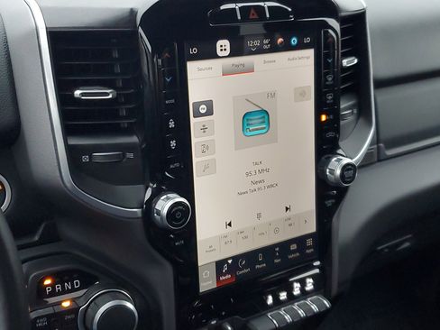 Used 2024 RAM 2500 Big Horn w/ Night Edition image 16