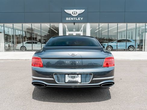Certified 2026 Bentley Flying Spur Plug-In Hybrid AWD/4WD image 11