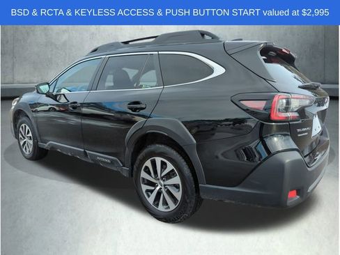 Used 2024 Subaru Outback Premium image 3