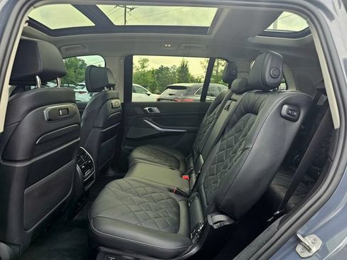 Used 2024 BMW X7 xDrive40i w/ Executive Package AWD/4WD image 23
