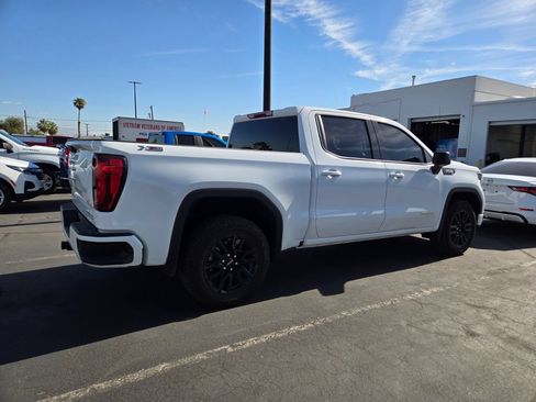 Used 2025 GMC Sierra 1500 Elevation w/ X31 Off-Road Package AWD/4WD image 2