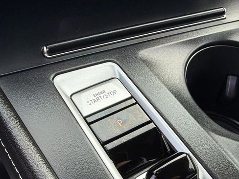 New 2026 Volkswagen Atlas SE image 18