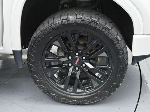 Used 2020 GMC Sierra 1500 Denali w/ Denali Ultimate Package AWD/4WD image 35