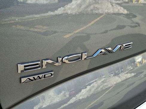 Used 2023 Buick Enclave Essence w/ Experience Buick Package image 32