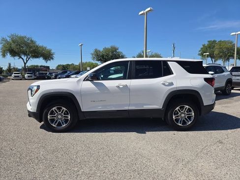 Used 2025 GMC Terrain Elevation AWD/4WD image 5