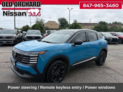Used 2025 Nissan Kicks SR FWD image 5