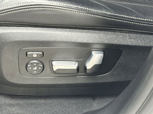 Used 2020 BMW X5 sDrive40i w/ Convenience Package image 16