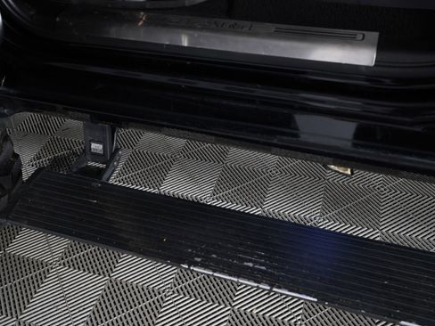 Used 2021 RAM 2500 Laramie AWD/4WD image 12