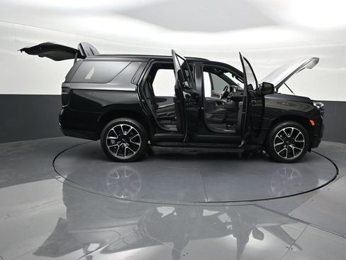 Used 2024 Chevrolet Tahoe RST w/ Luxury Package RWD image 37