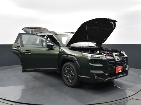 New 2026 Subaru Outback Premium image 18