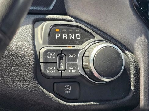 Used 2025 RAM 1500 Big Horn AWD/4WD image 20