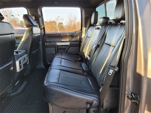 Used 2022 Ford F250 Lariat w/ Lariat Value Package image 12