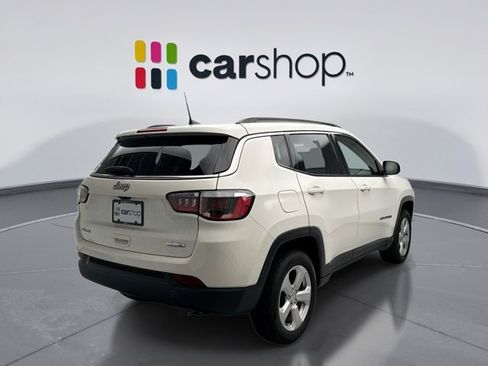 Used 2018 Jeep Compass Latitude w/ Popular Equipment Group AWD/4WD image 5
