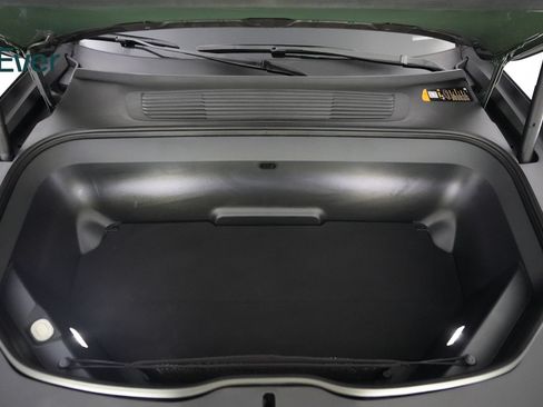 Used 2023 Rivian R1S Adventure AWD/4WD image 27