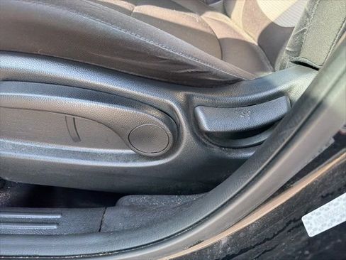 Used 2019 Kia Soul image 17