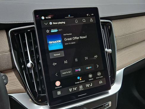 New 2026 Volvo XC90 B6 Core w/ Protection Package image 17