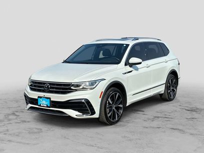 Used 2022 Volkswagen Tiguan SEL R-Line