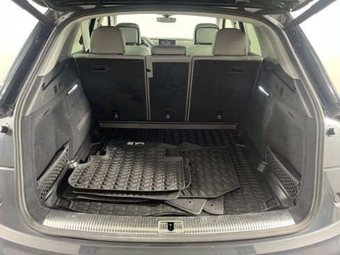 Used 2018 Audi Q5 Prestige w/ Prestige Package image 28