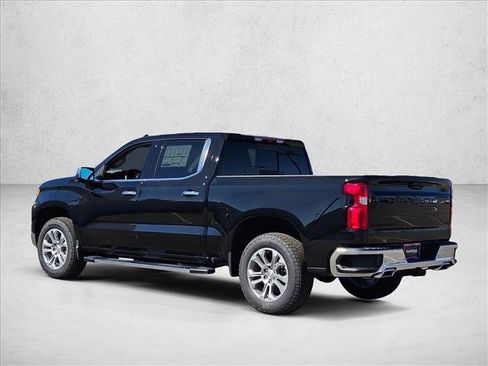 New 2026 Chevrolet Silverado 1500 LTZ w/ LTZ Premium Package image 9