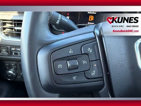 Used 2023 GMC Yukon XL AT4 image 21