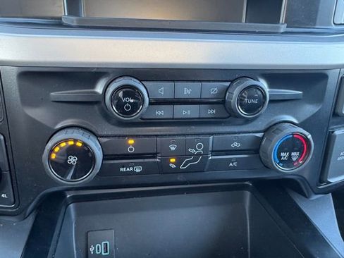 Used 2024 Ford F250 XLT w/ Snow Plow Prep Package image 22