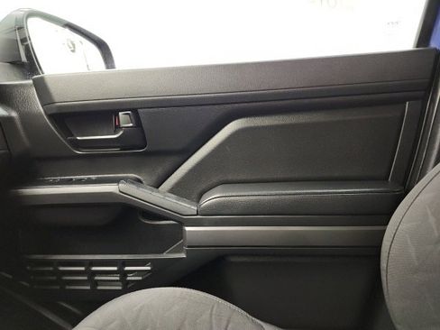 Certified 2024 Toyota Tacoma SR5 image 76