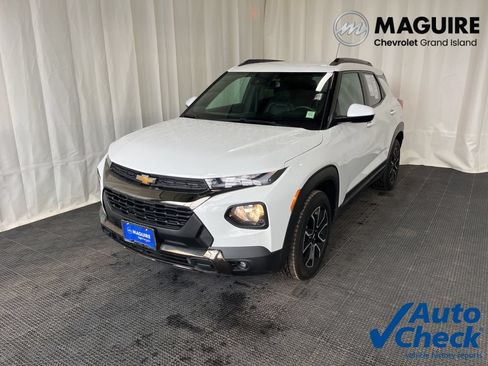Used 2023 Chevrolet TrailBlazer ACTIV w/ Convenience Package FWD image 1