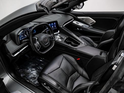 Used 2023 Chevrolet Corvette Stingray Premium Cpe w/ Z51 Performance Package image 48