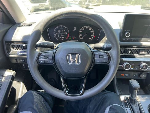 Used 2023 Honda Civic LX image 17