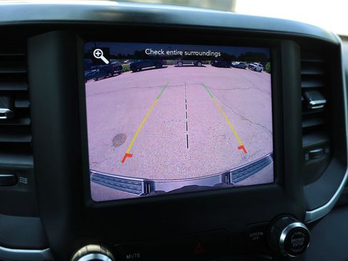 Used 2021 RAM 1500 Big Horn AWD/4WD image 31