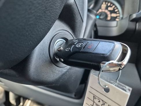 Used 2019 Ford F150 XLT w/ Equipment Group 302A Luxury AWD/4WD image 19