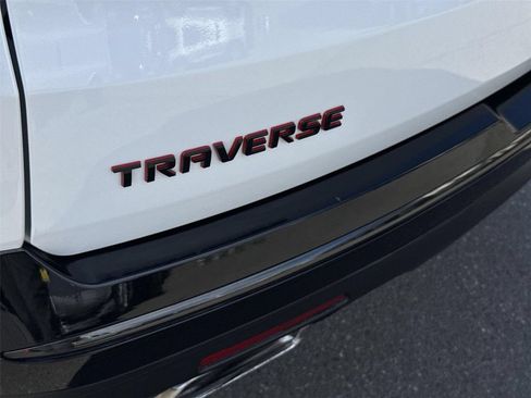 Used 2023 Chevrolet Traverse Premier w/ Redline Edition FWD image 30
